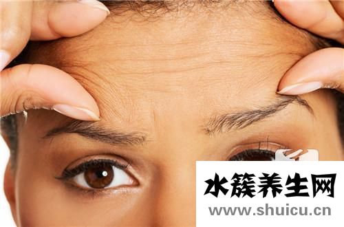 額頭窄顴骨寬叫什臉型