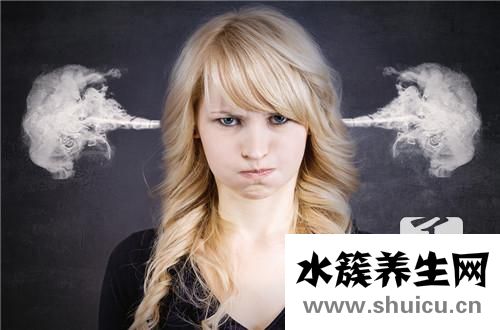 耳朵內(nèi)長痘