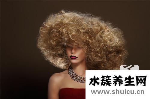 如何扎頭發簡單好看