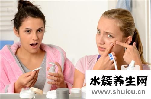 黑頭粉刺怎么去除