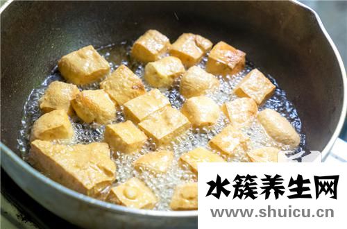 油炸臭豆腐