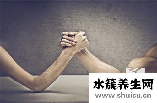 胳膊上有小疙瘩