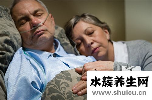 老人胡言亂語是要臨終