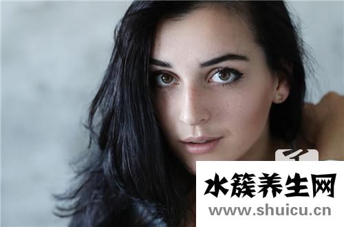 頭皮里面有硬硬小包