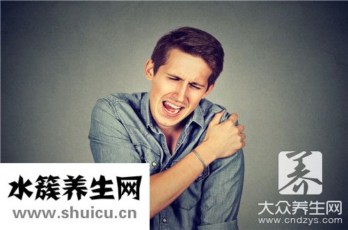 肩膀脫臼復位步驟圖解