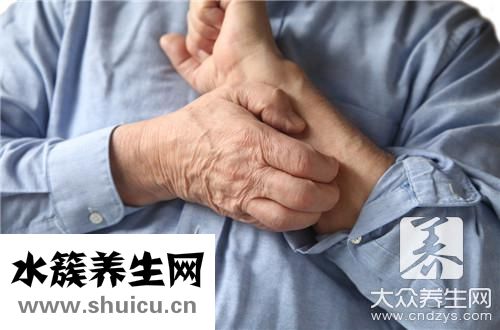 皮膚瘙癢起紅疙瘩同