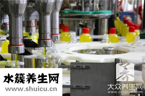 地板磚上污漬去除