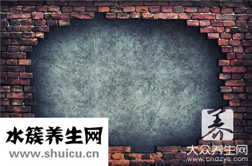 白墻上污漬去除