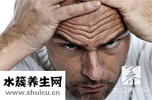 用牙膏去除抬頭紋