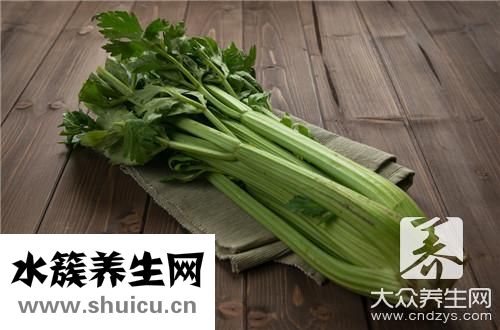 芹菜胡蘿卜花生米