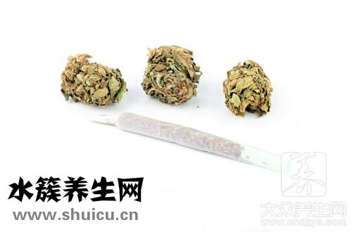 涼拌槐花
