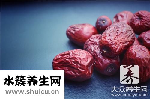 紅棗枸杞泡水喝