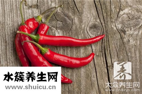 小紅椒炒小魚干