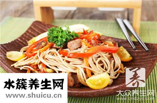 青椒肉絲蓋澆飯