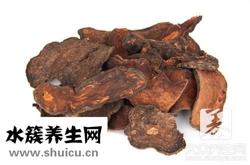 何首烏泡水喝功效