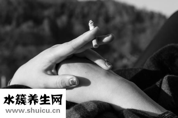 早晚體溫哪個高