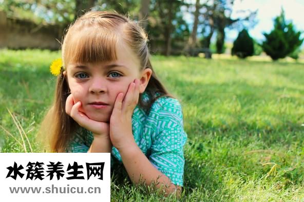 子女宮在哪個位置
