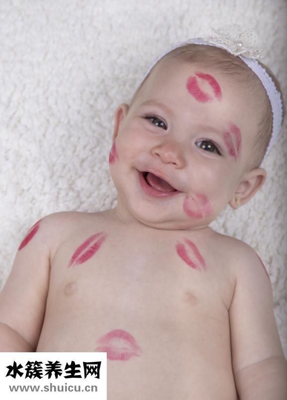 小孩發(fā)燒吃什么好