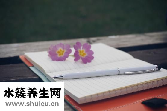 手肘黑怎么變白