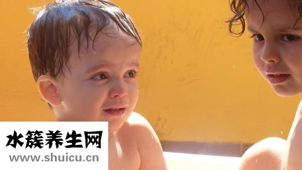 小兒疝氣的癥狀