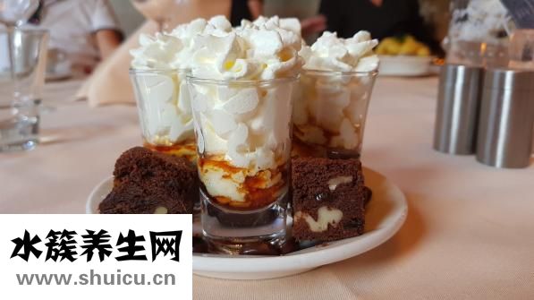 十一味參芪膠囊