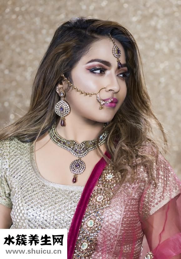 頭發起靜電怎么辦