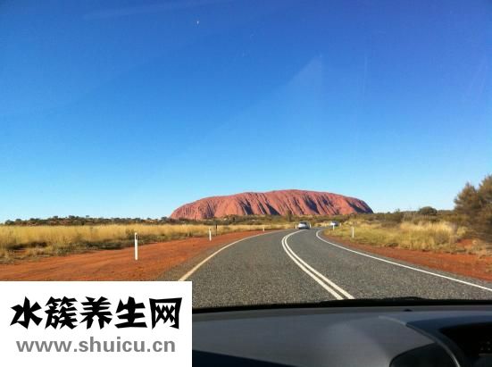 頭朝窗戶睡覺好嗎