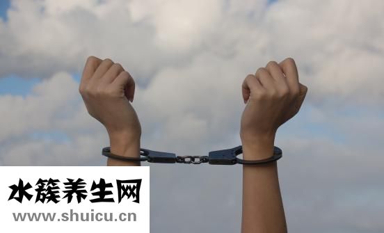 怎樣消除飛蚊癥