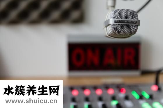 小孩幾歲會說話