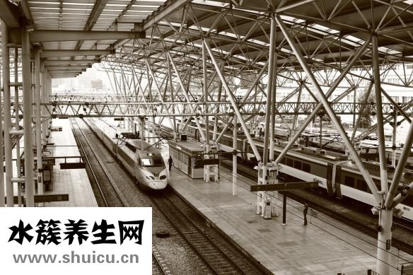 心跳加速心慌的原因