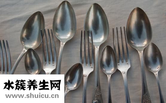 什么是自然流產