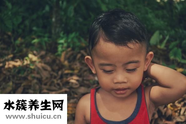 手上有紅斑圖片