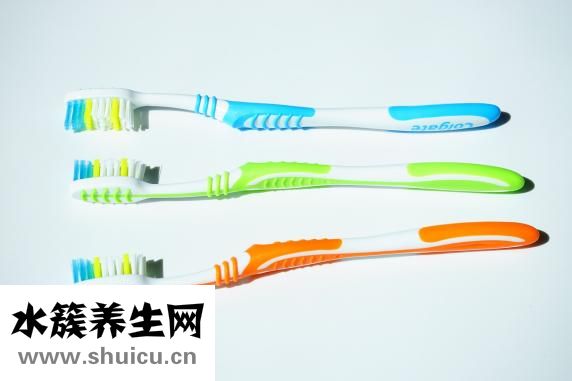 牙齒根管治療費用