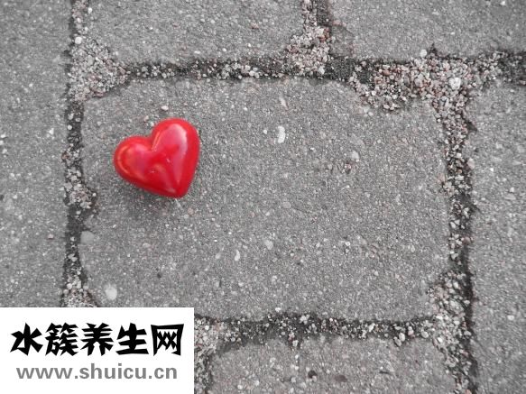 腿腫是怎么回事