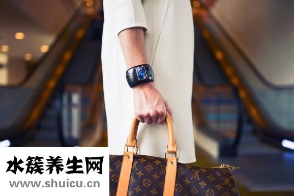 燕窩真假怎么分辨