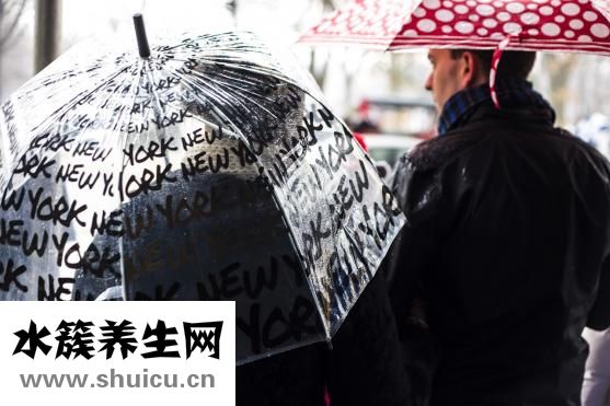 粉瘤會自己消失嗎