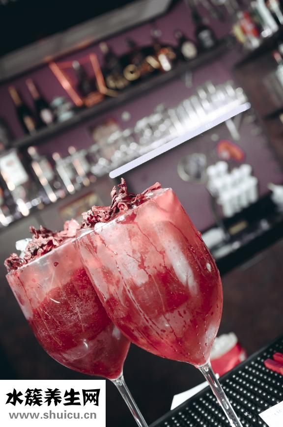 口干口苦怎么回事