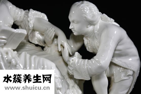 盛夏白瓷梅子湯