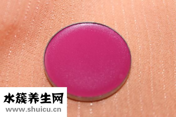 嘴唇發(fā)白是什么原因