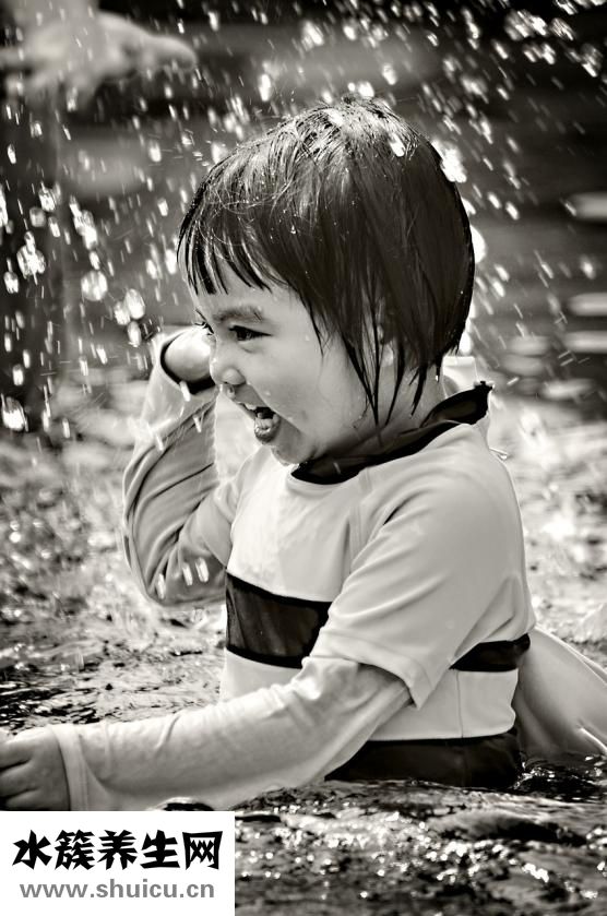 小孩低燒怎么辦