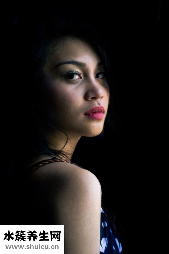 曬黑了怎么快速變白