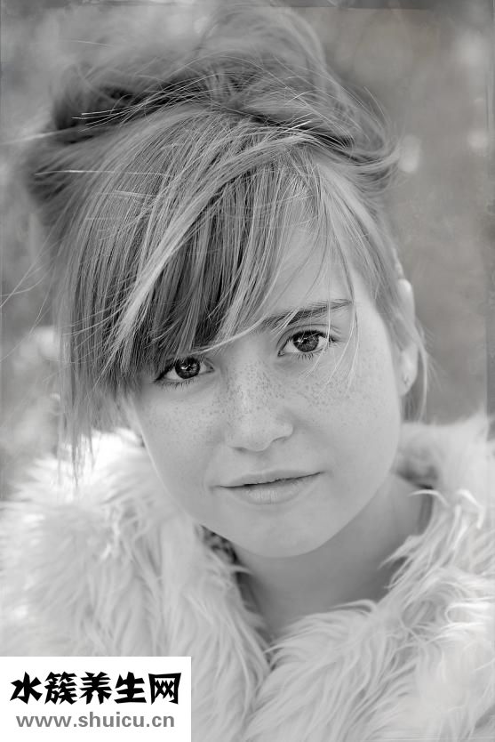 頭發染什么顏色好看