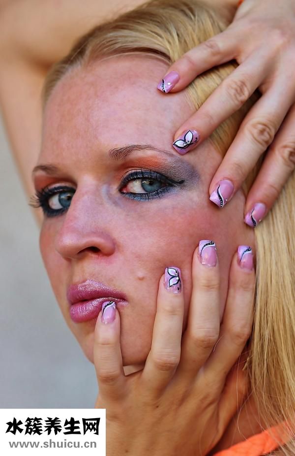 如何學(xué)習(xí)化妝