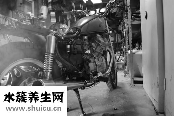 新生兒打嗝怎么回事