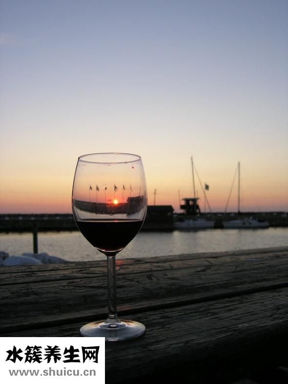 干紅葡萄酒怎么喝