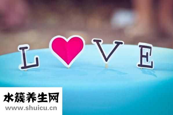 兩女一杯是什么