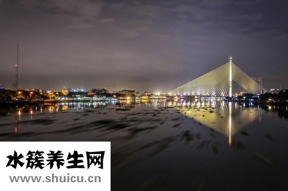 為什么拉屎會拉出血