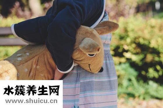 小孩感冒發燒怎么辦