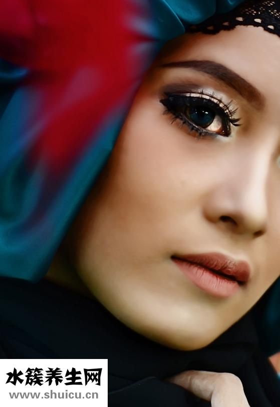 如何消除紅血絲