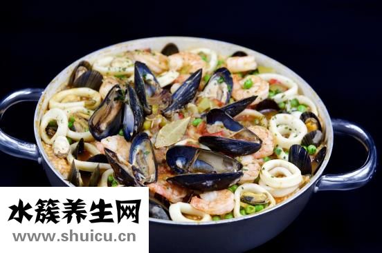 金毛犬怎么養(yǎng)